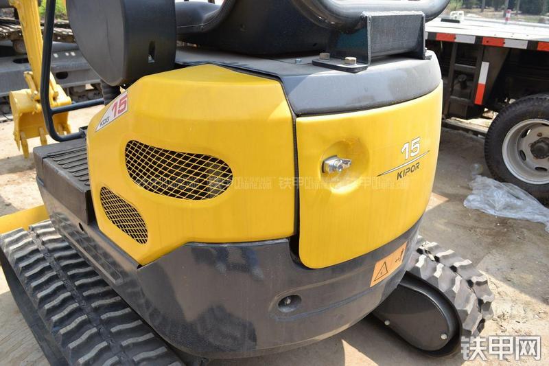 开普KDG15挖掘机局部