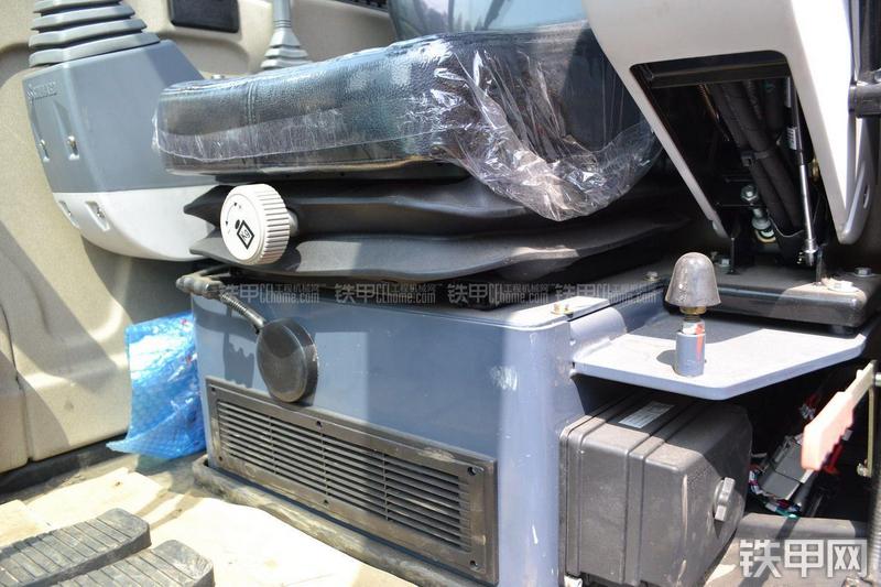 山河智能SWE60N9挖掘机局部