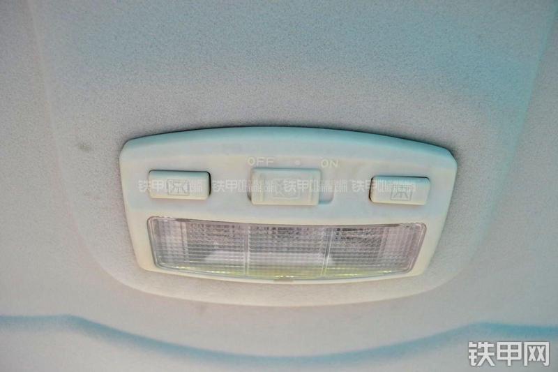 山河智能SWE90N9挖掘机局部