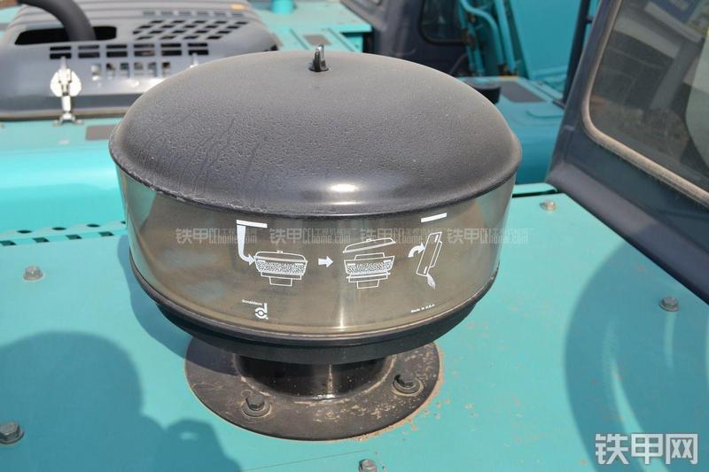 神钢SK480LC-8拆除机加长臂拆除臂局部