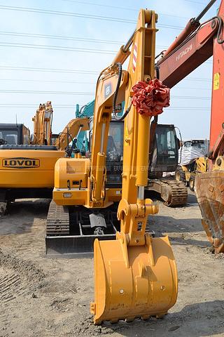 雷沃重工FR60-7挖掘机整机外观