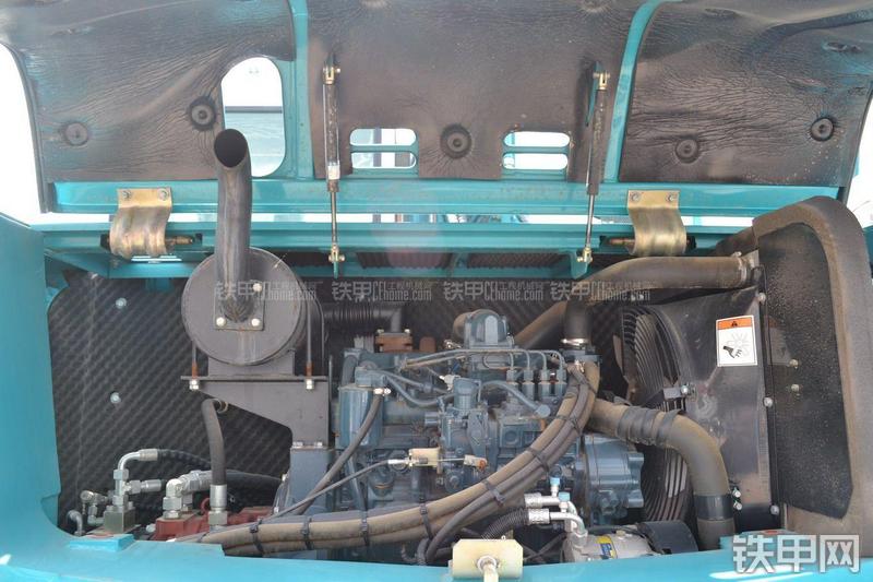 山河智能SWE90N9挖掘机局部