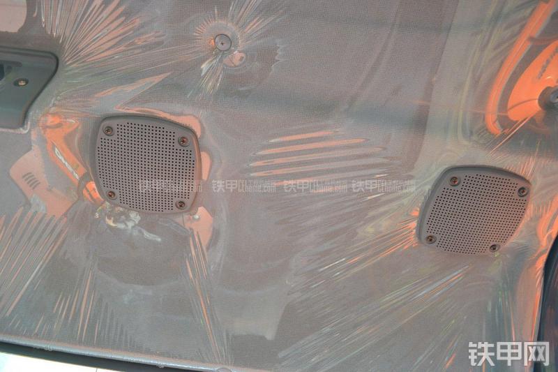 迪万伦DX60挖掘机局部