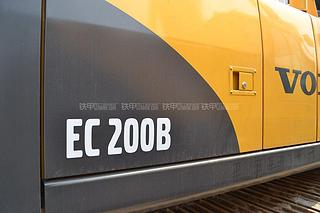 沃尔沃EC200B-Prime挖掘机局部