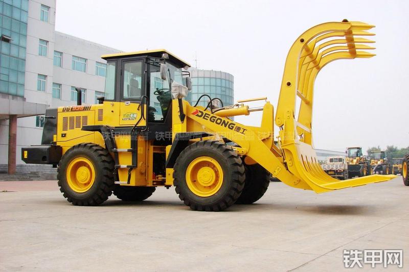 德工DG938装载机整机外观