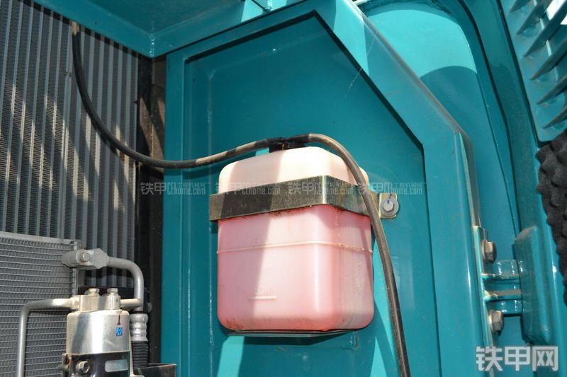 山河智能SWE150LC挖掘机局部