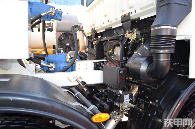 三一重工SY5310GJB4-12搅拌运输车局部