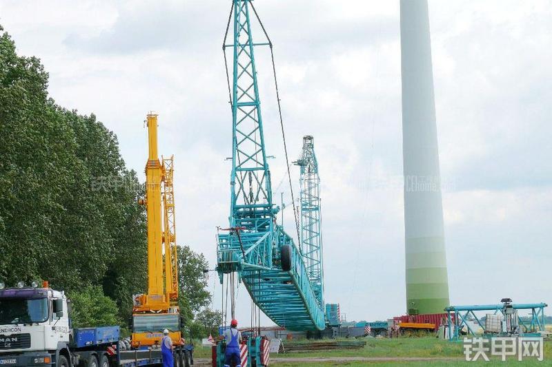 特雷克斯TC2500起重机整机外观