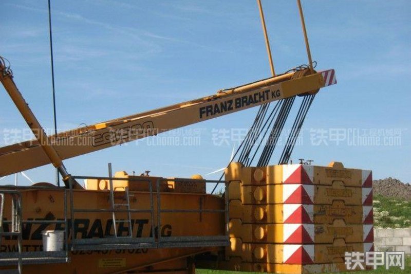 特雷克斯CC1500起重机其他