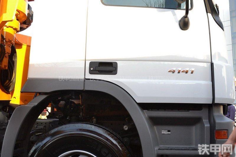 三一重工SY5419THB-52E(6)泵车整机外观