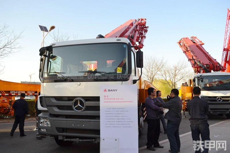 三一重工SY5419THB-52E(6)泵车整机外观