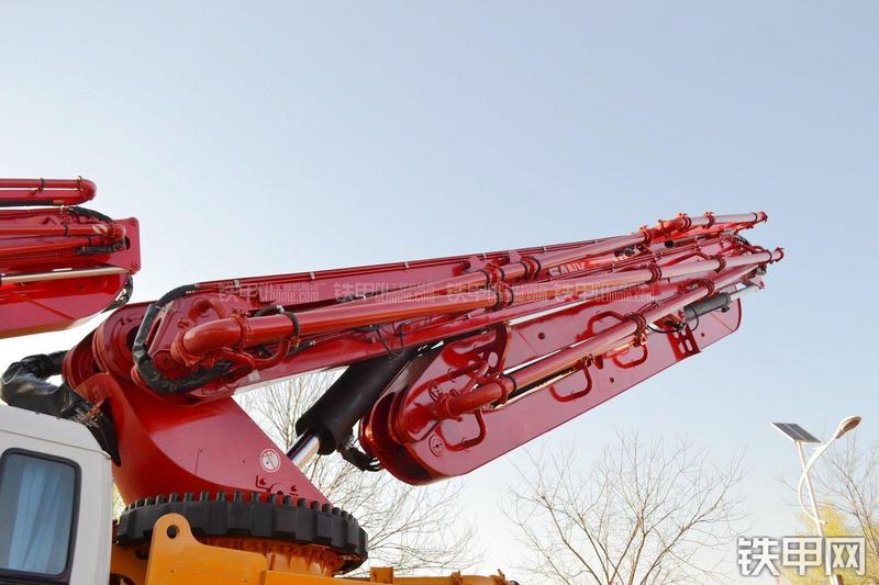 三一重工SY5418THB-56E(6)泵车局部