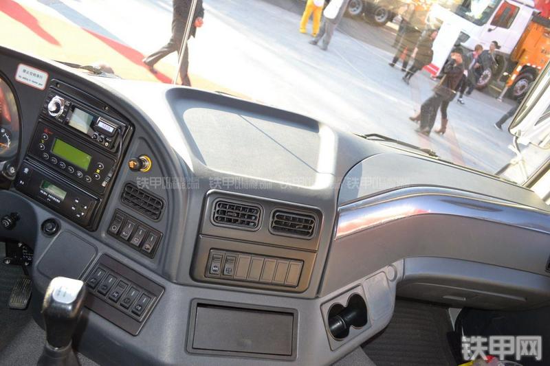 三一重工SY5310GJB4-12搅拌运输车局部