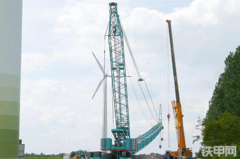 特雷克斯TC2500起重机整机外观