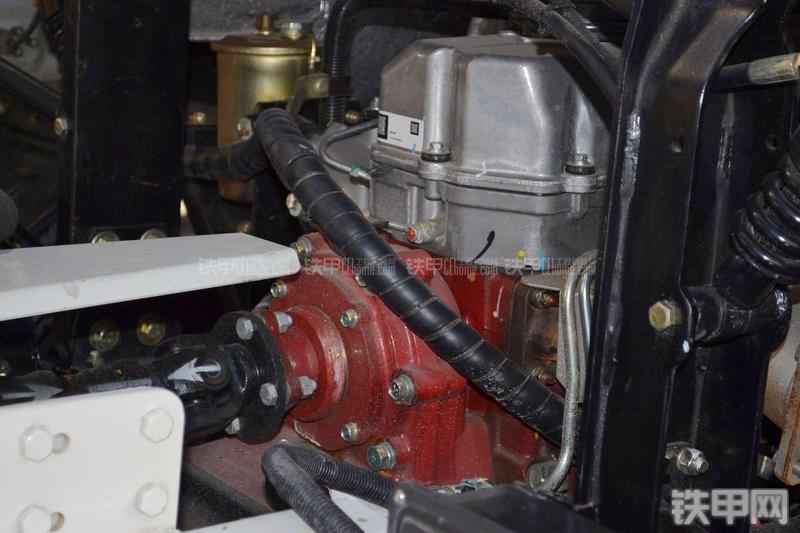 三一重工SY5310GJB4-12搅拌运输车局部