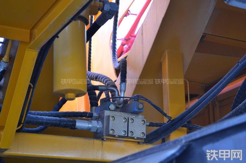 三一重工STC750起重机局部