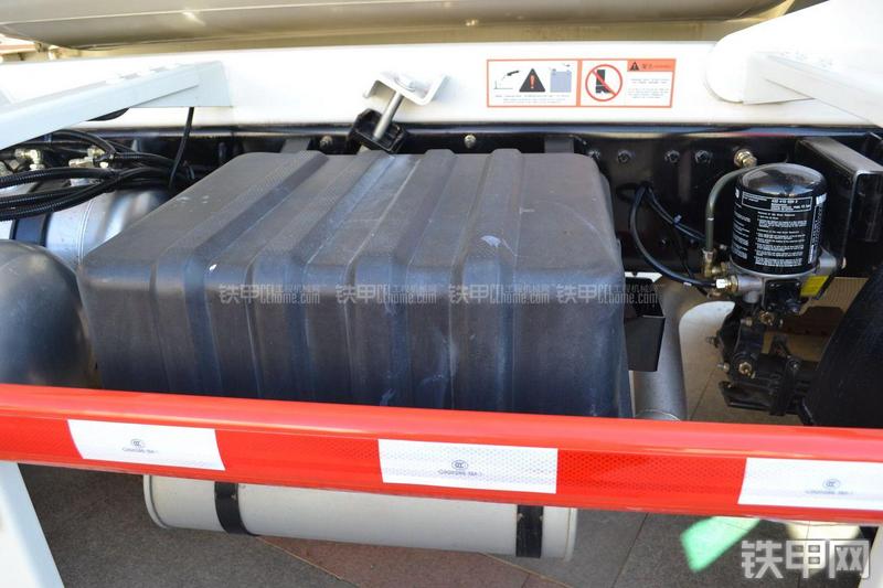 三一重工SY5310GJB4-12搅拌运输车局部