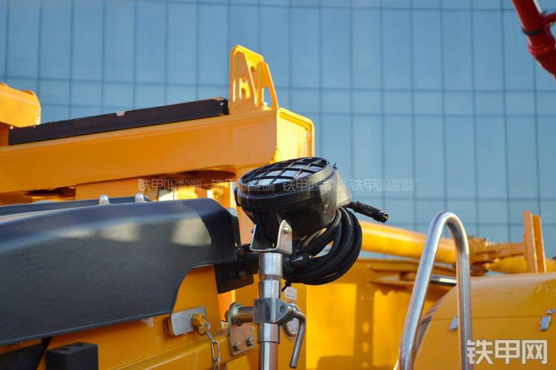 三一重工SY5418THB-56E(6)泵车局部