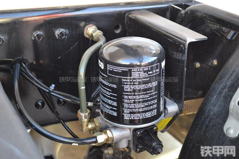 三一重工SY5310GJB4-12搅拌运输车局部