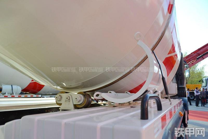 三一重工SY5310GJB1-15AR搅拌运输车局部