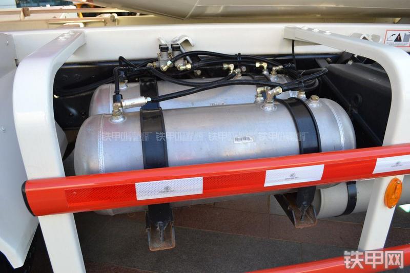 三一重工SY5310GJB4-12搅拌运输车局部