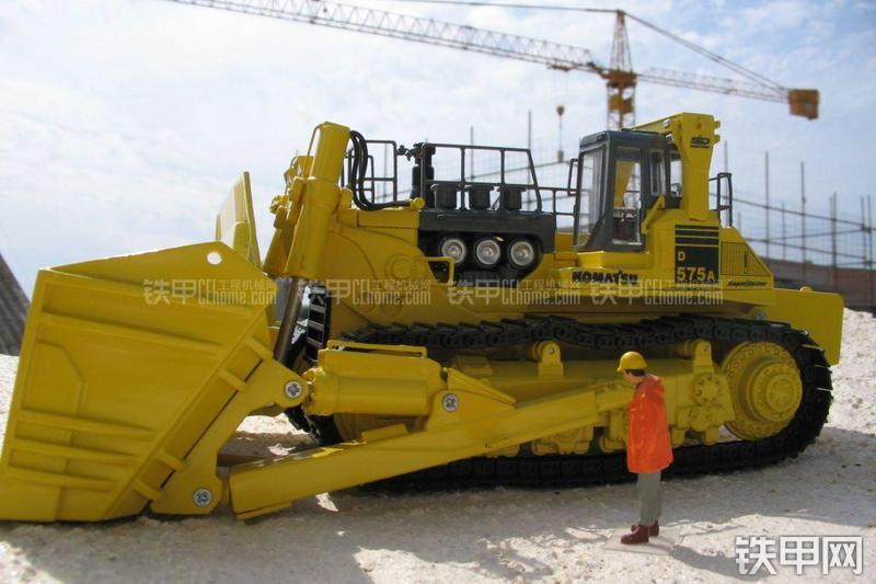 小松D575A-3推土机其他