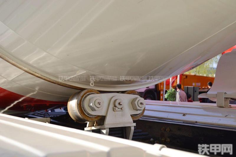 三一重工SY5310GJB1-15AR搅拌运输车局部