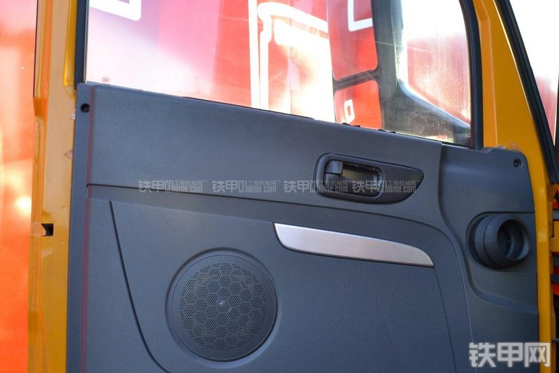 三一重工STC750起重机局部