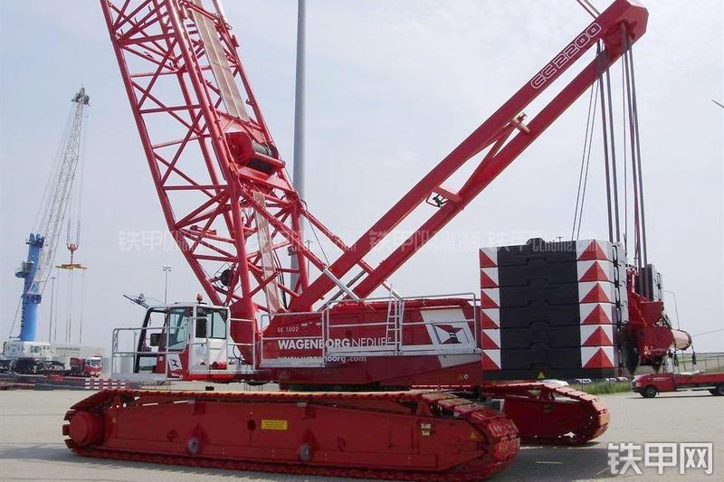 特雷克斯CC2200起重机整机外观