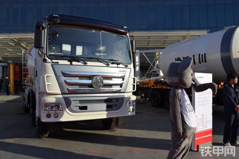 三一重工SY5310GJB4-12搅拌运输车整机外观