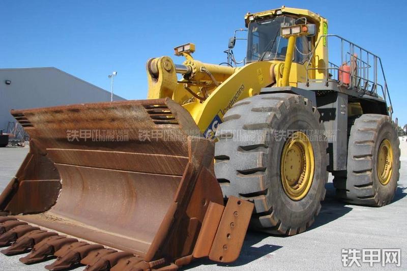 小松wa700-3装载机