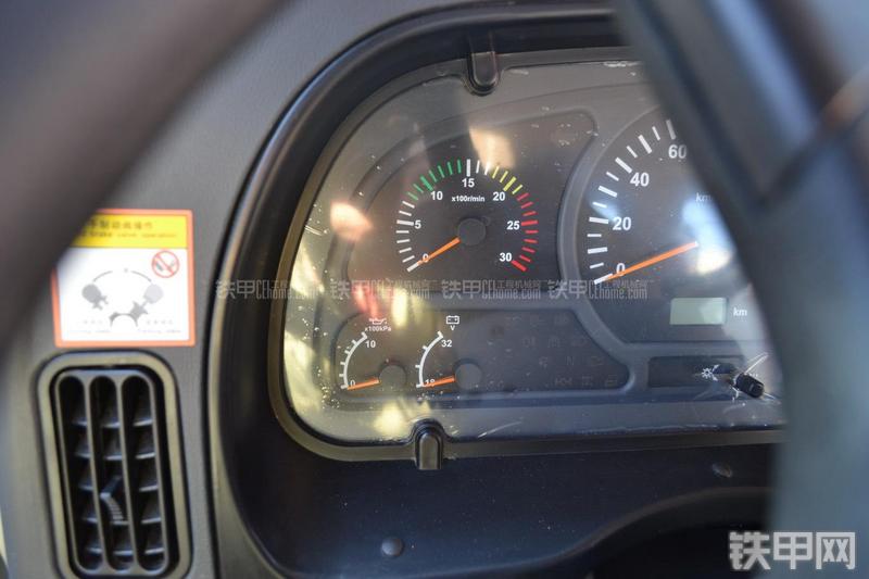 三一重工SY5310GJB4-12搅拌运输车局部