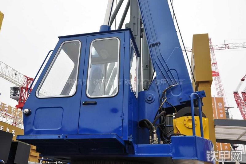 恒天九五JVY120B压桩机局部