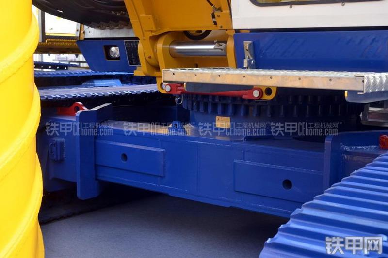 宝峨BG25（BT70主机）旋挖钻局部