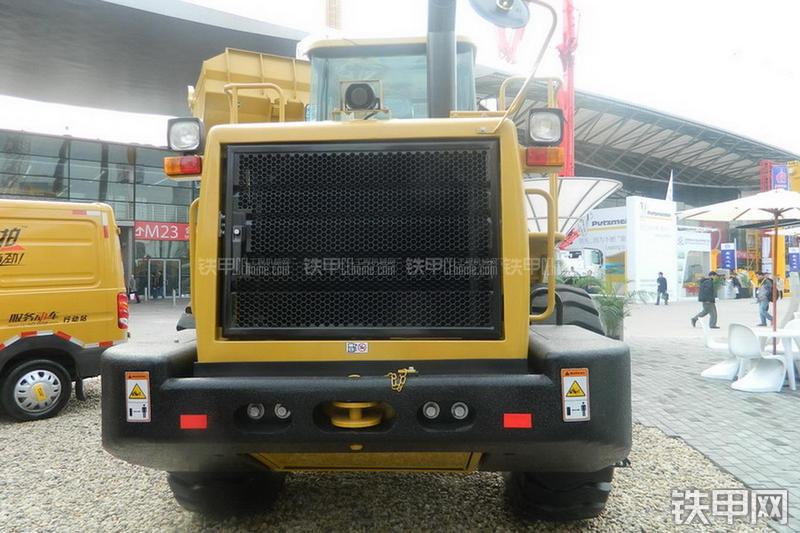 成工CG946G装载机局部