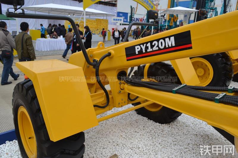 天工PY120M平地机局部