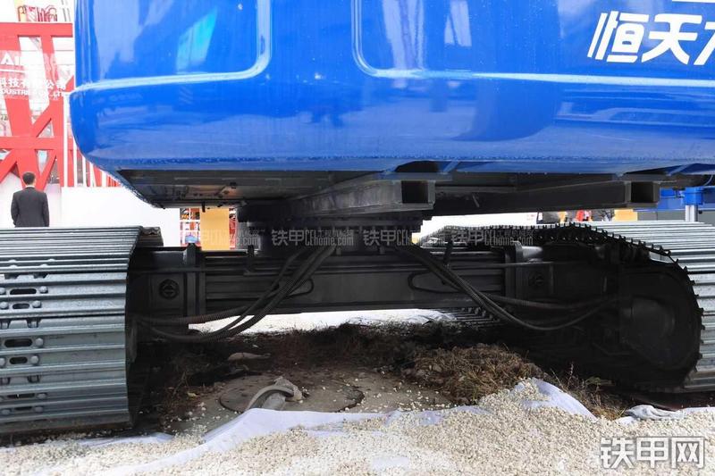 恒天九五JVR180D旋挖钻局部