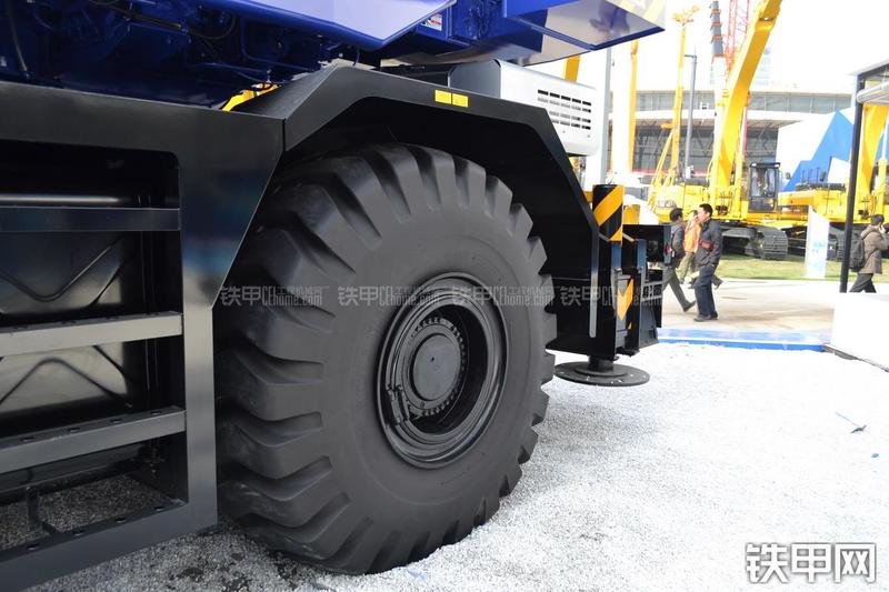 北起多田野GR-800EX起重机局部