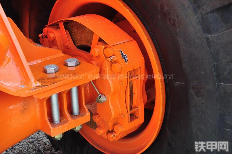 迪万伦DL507装载机局部