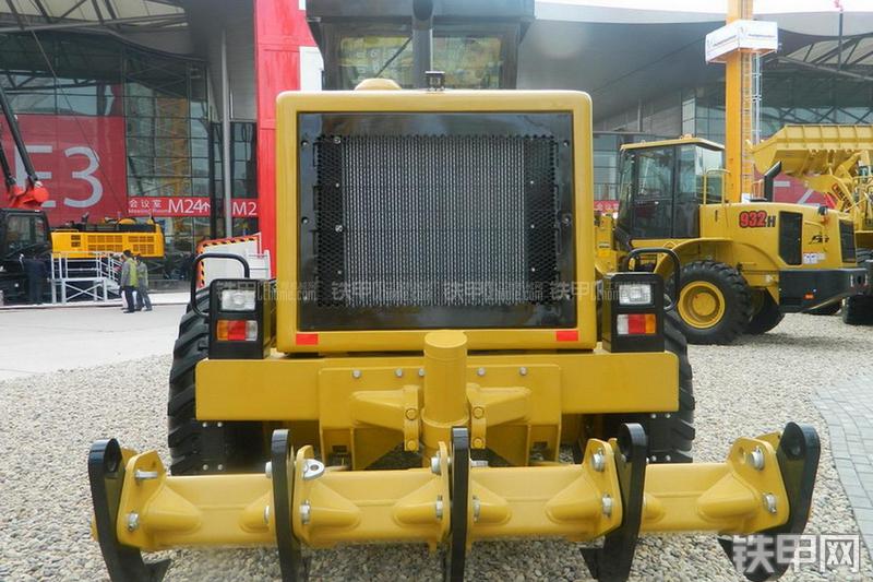 成工CG932H装载机局部