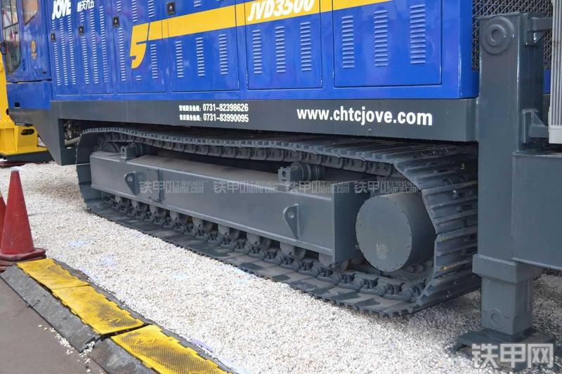 恒天九五JVD3500水平定向钻局部