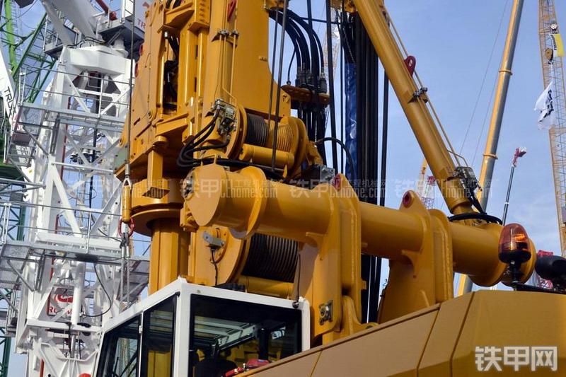 宝峨BG25（BT70主机）旋挖钻局部