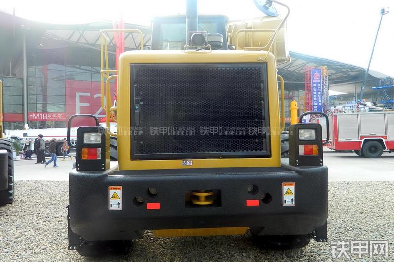 成工CG956G装载机局部