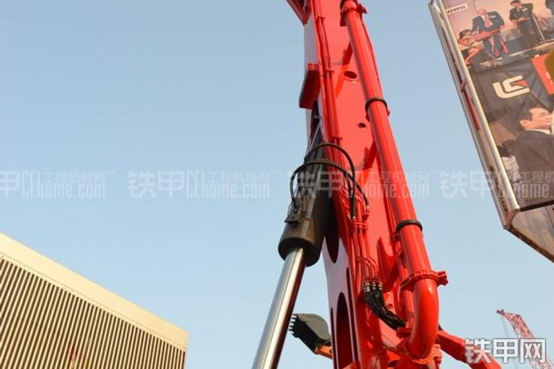 鸿得利HDL5330THB(4653D)泵车局部