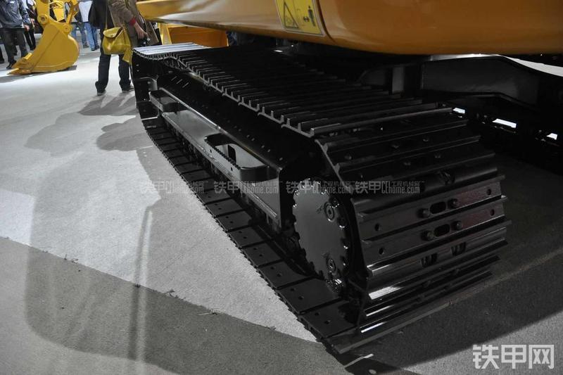 卡特彼勒313D挖掘机局部