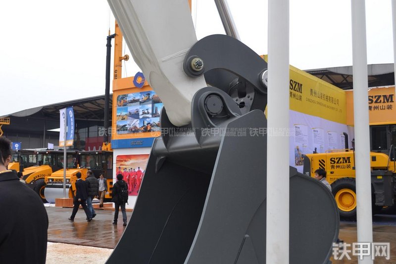 利勃海尔R984C Litronic挖掘机局部