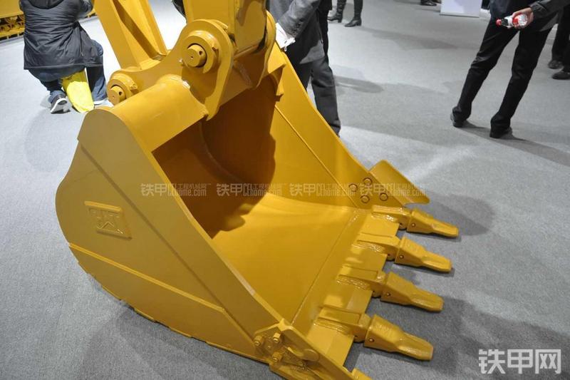 卡特彼勒313D挖掘机局部