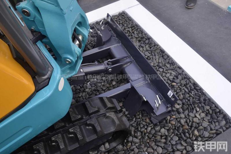 久保田U-15-3S挖掘机局部