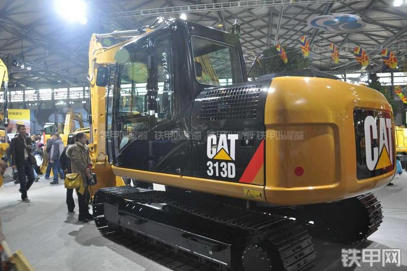 卡特彼勒313D挖掘机整机外观