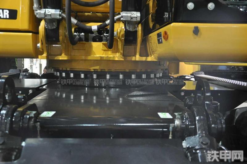 卡特彼勒M315D挖掘机局部